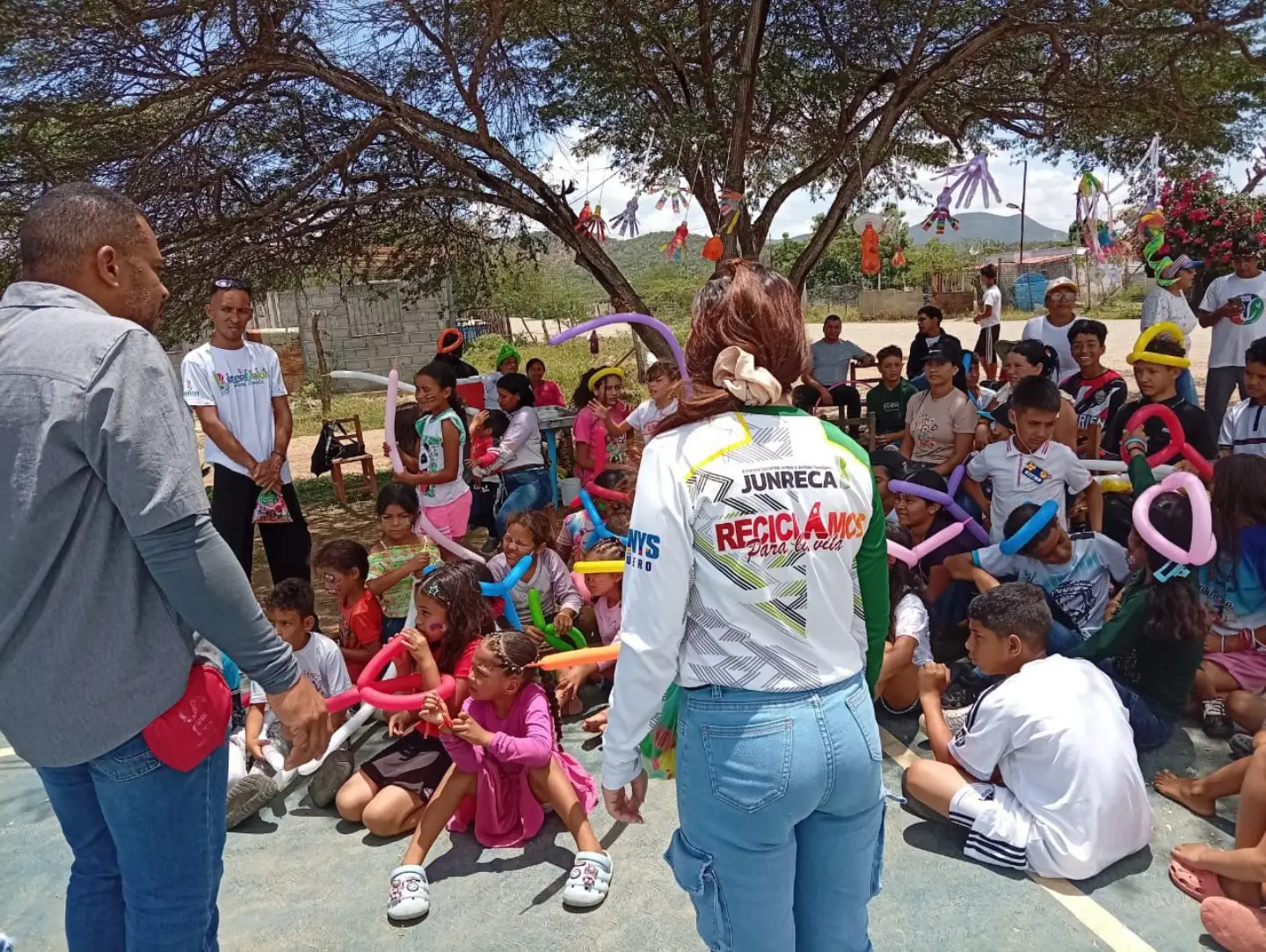 Trabajo conjunto con las mesas técnicas y comunidades organizadas